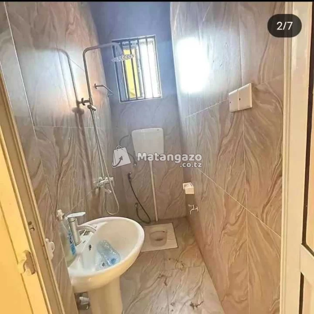 CHUMBA MASTER SEBULE INAPANGISHWA LAKI 2 KWA MWEZI IPO MBEZI JUU MASANA