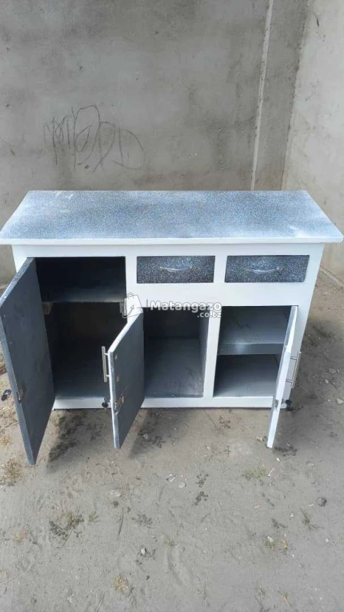 kitchen cabinet