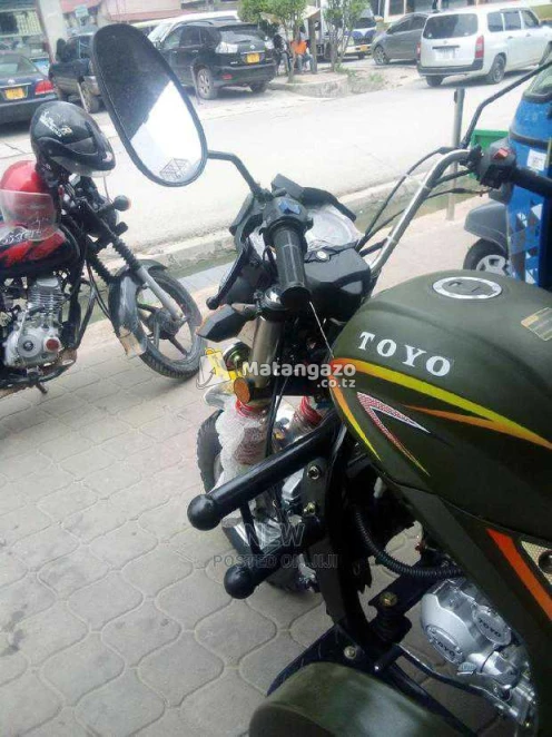 New Bajaj 1500 CC Others