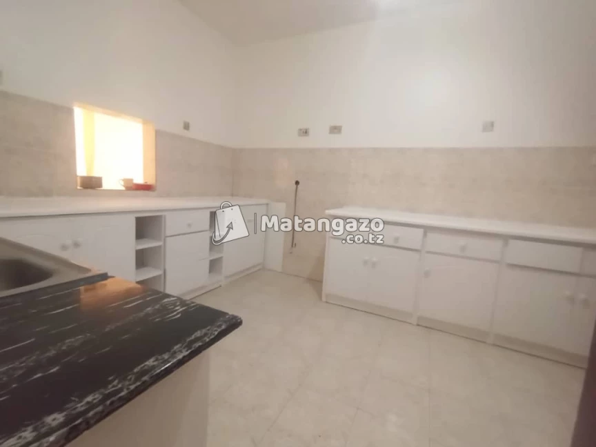4BEDROOM HOUSE FOR RENT IN NJIRO-ARUSHA