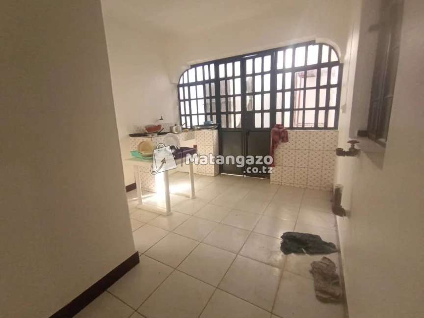 4BEDROOM HOUSE FOR RENT IN NJIRO-ARUSHA