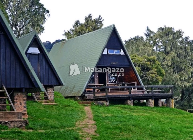 CLIMB KILIMANJARO MARANGU ROUTE 6 DAYS
