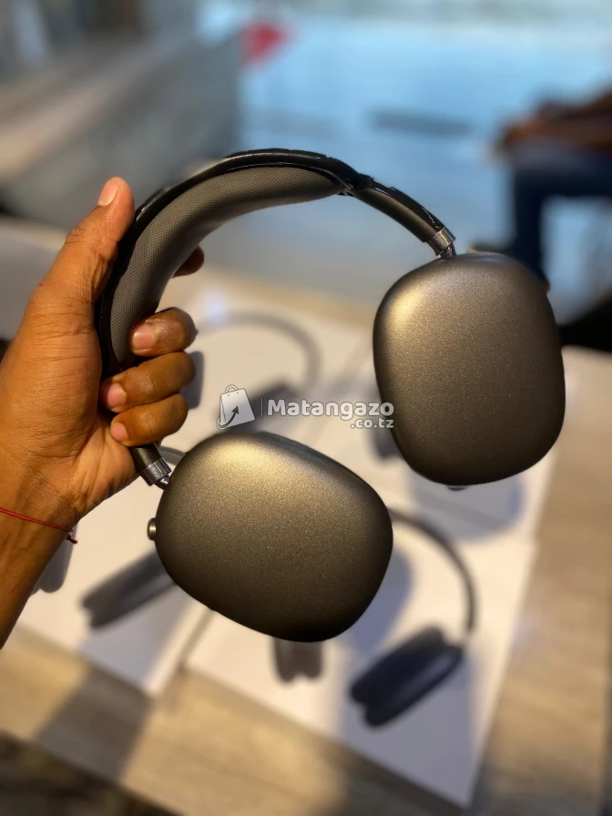 AIRPODS MAX