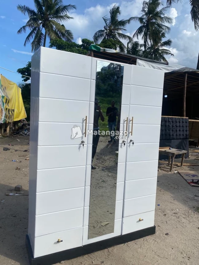 Morden Clothes wardrobe