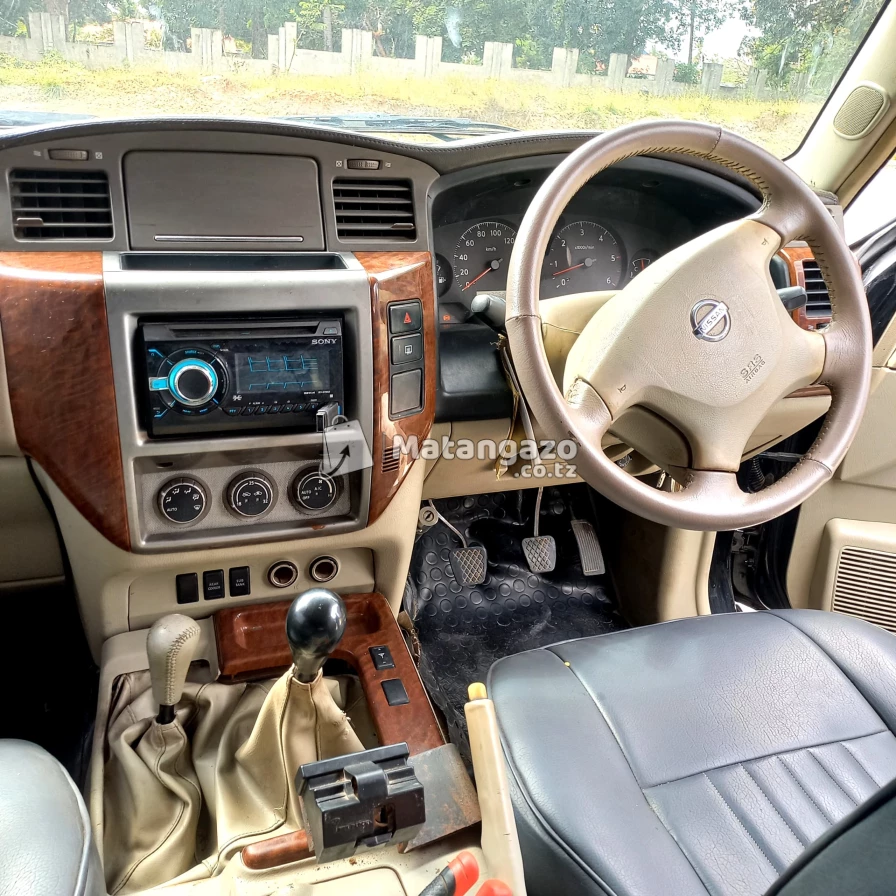 Nissan Patrol 2008 Black