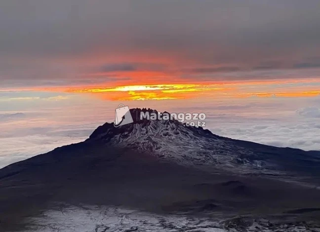Kilimanjaro Marathon and Kilimanjaro 6 Days Trekking Marangu Route
