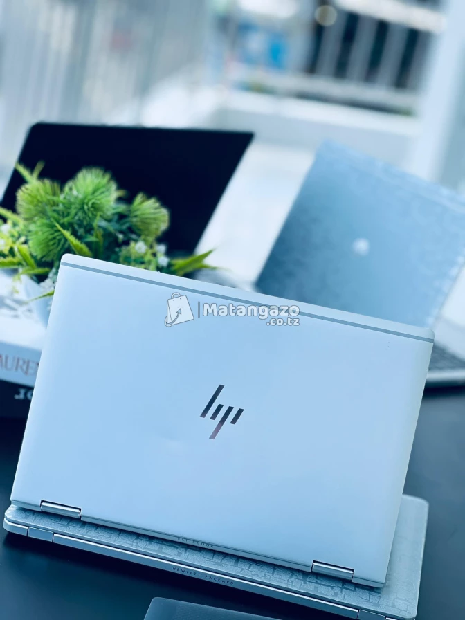 New Laptop HP EliteBook  8GB RAM 256GB SSD