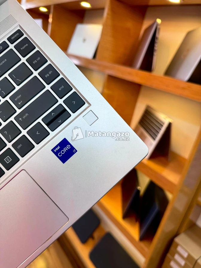 New Laptop HP EliteBook  8GB RAM 256GB SSD