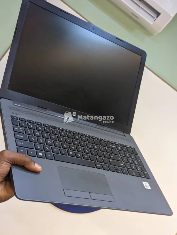 Refurbished Laptop   4 GB RAM 1.2 GB HDD + SSD