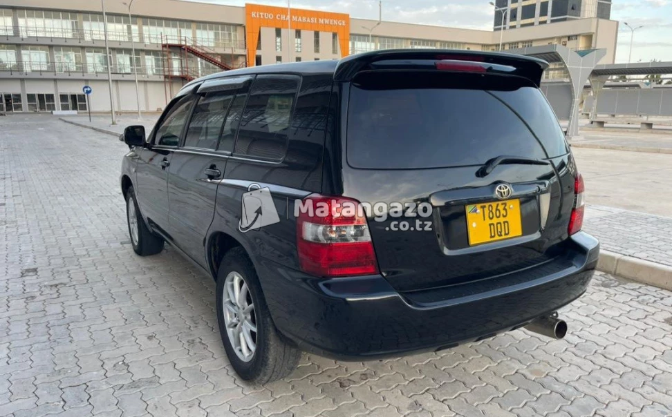 Toyota Kluger 2003 Black