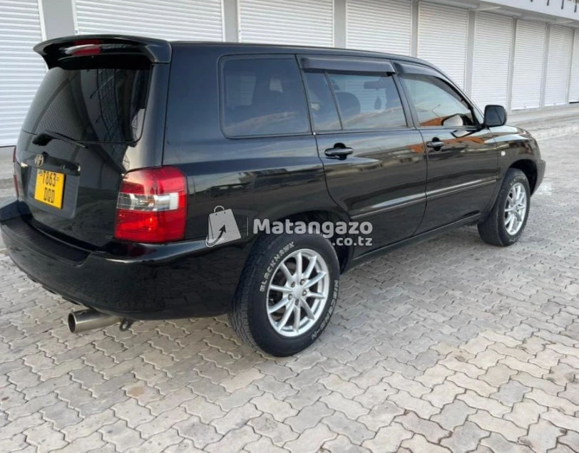 Toyota Kluger 2003 Black
