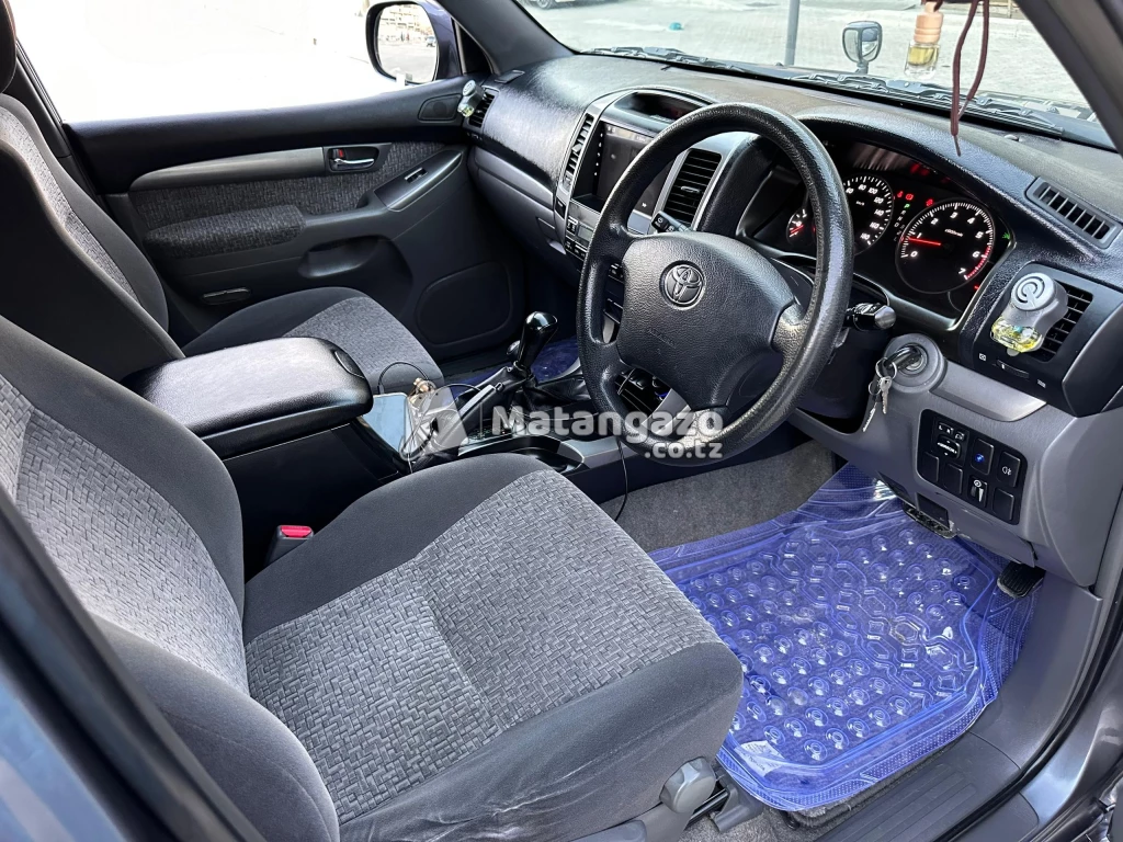 Toyota Land cruiser prado 2005 Gray