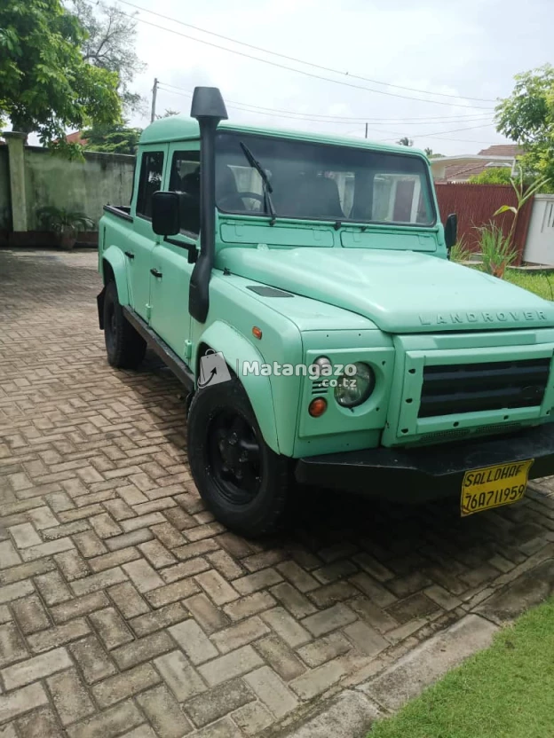 Land Rover Defender 2006 