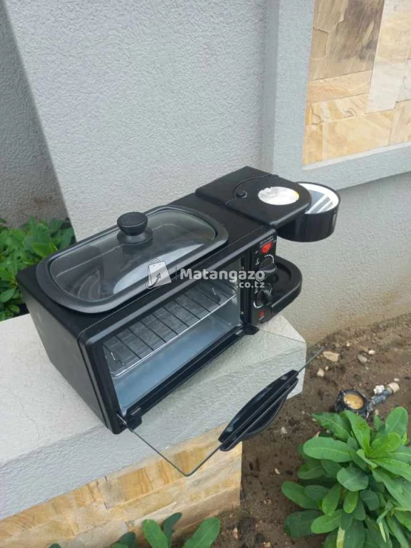 BREAKFAST MAKER