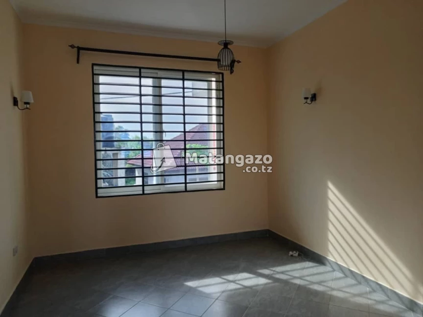 APARTMENTS YENYE VYUMBA VIWILI INAPANGISHWA LAKI 7 KWA MWEZI IPO UNUNIO BEACH
