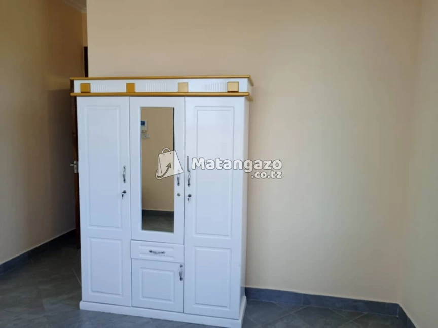 APARTMENTS YENYE VYUMBA VIWILI INAPANGISHWA LAKI 7 KWA MWEZI IPO UNUNIO BEACH
