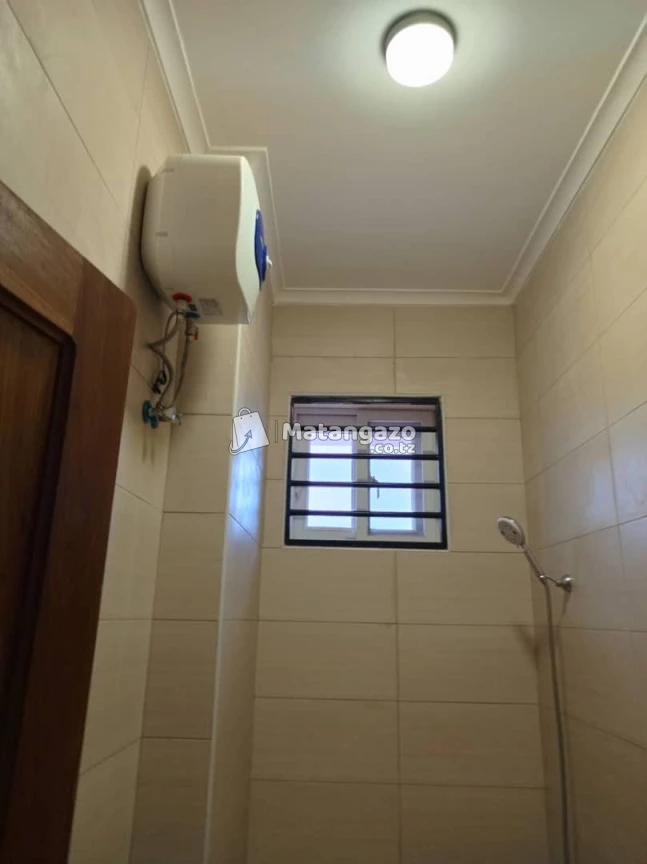 APARTMENTS YENYE VYUMBA VIWILI INAPANGISHWA LAKI 7 KWA MWEZI IPO UNUNIO BEACH