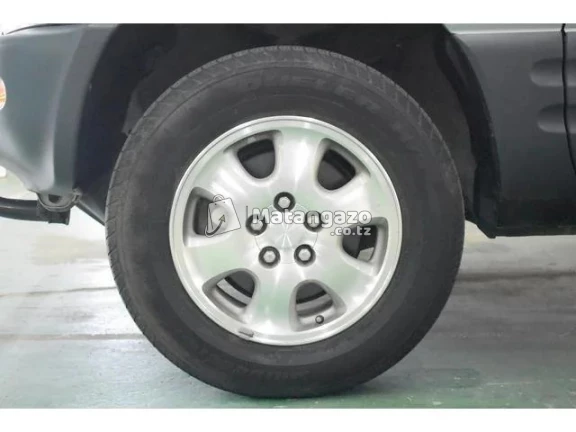 Toyota RAV4 1997 Green