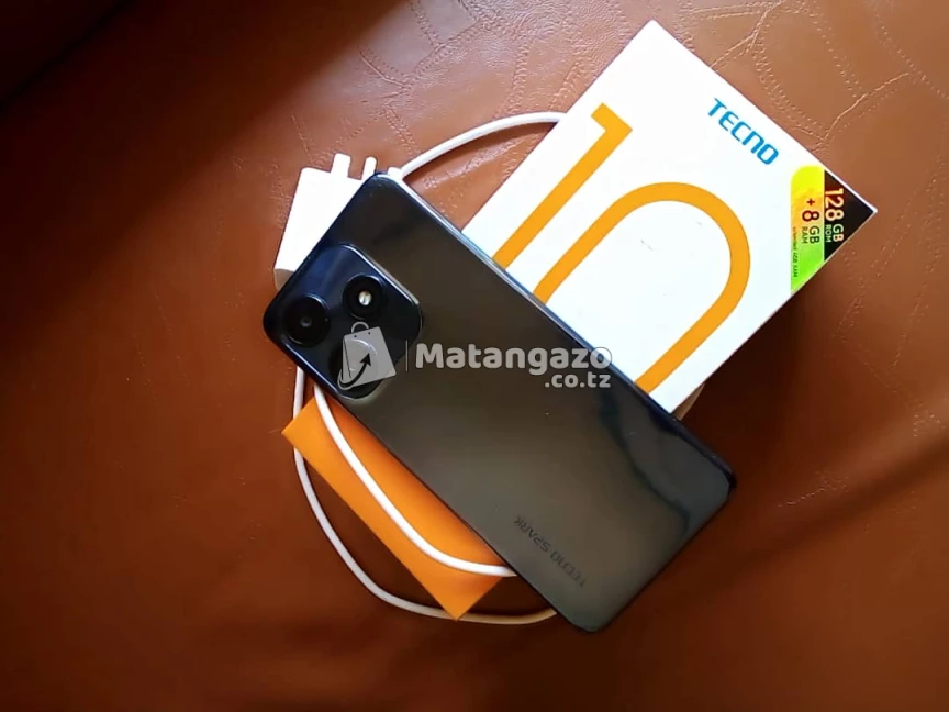 Tecno Tecno Spark 10 Pro 8 GB RAM 256 GB  Black