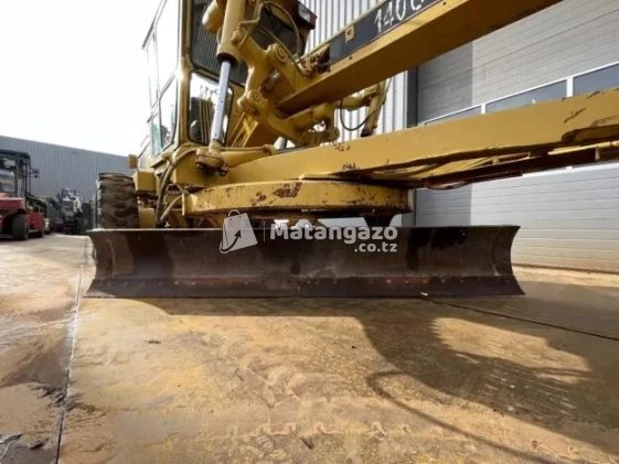 GRADER CATERPILLARS 140G