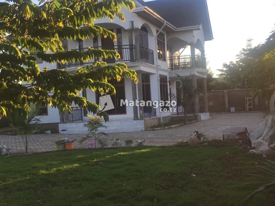 villa for rent