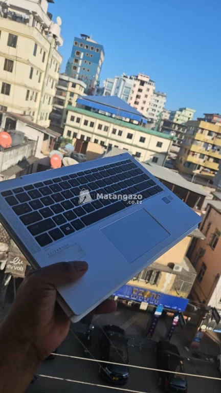Refurbished  HP HP EliteBook 1040-G4  16 GB RAM 512 GB SSD