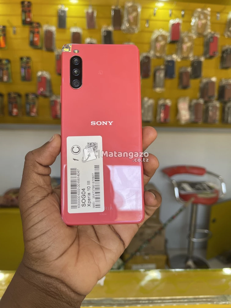  6 GB RAM 128 GB  