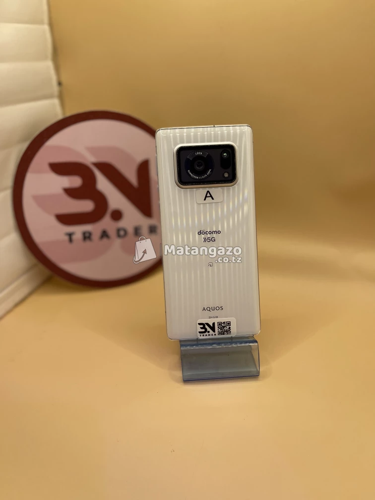 Sharp Sharp Aquos R 12 GB RAM 128 GB  