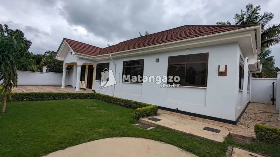 3BEDROOM HOUSE FOR RENT IN NJIRO- TANESCO,ARUSHA-TANZANIA