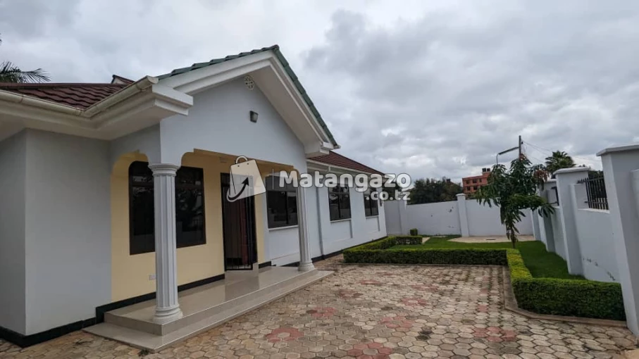 3BEDROOM HOUSE FOR RENT IN NJIRO- TANESCO,ARUSHA-TANZANIA