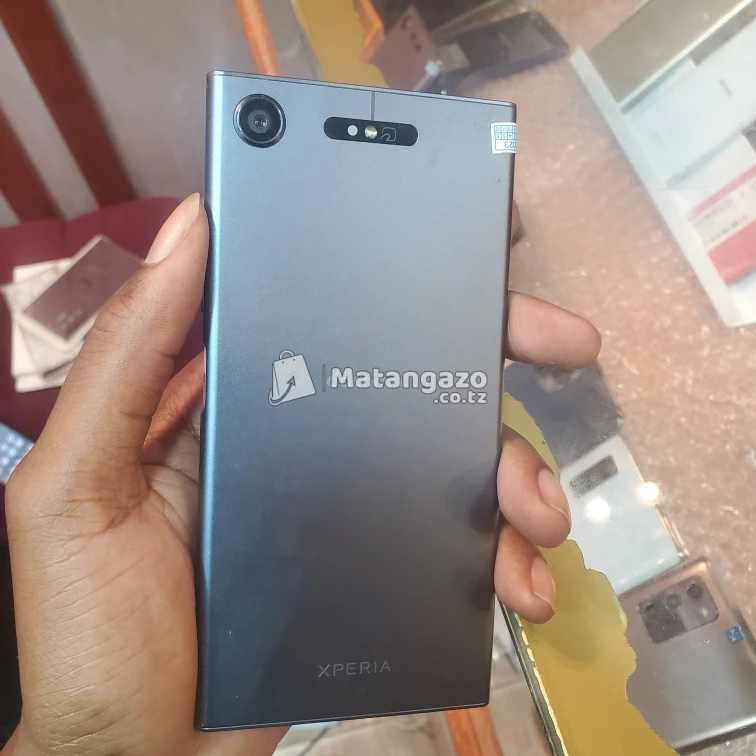 Sony Sony Xperia XZ1 4 GB RAM 64 GB  Blue