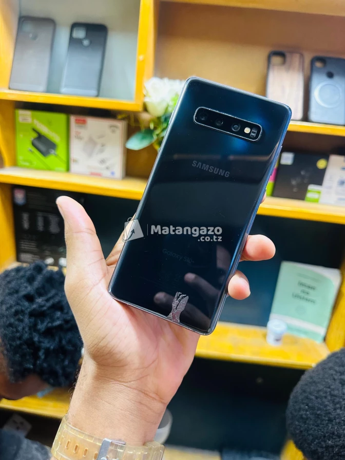 Samsung Samsung Galaxy S10+ 8 GB RAM 128 GB  Black