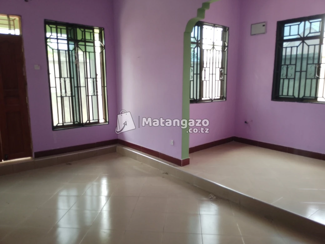 3 Bedroom House for rent at Kitunda Magole