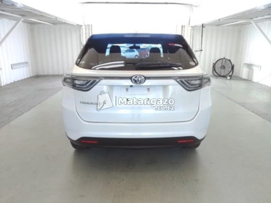 Toyota Harrier 2015
