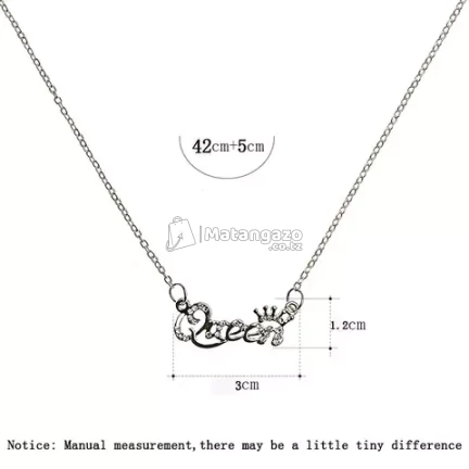 Hot girl's women fashion necklace 2019 Letter Queen Crown necklace Material