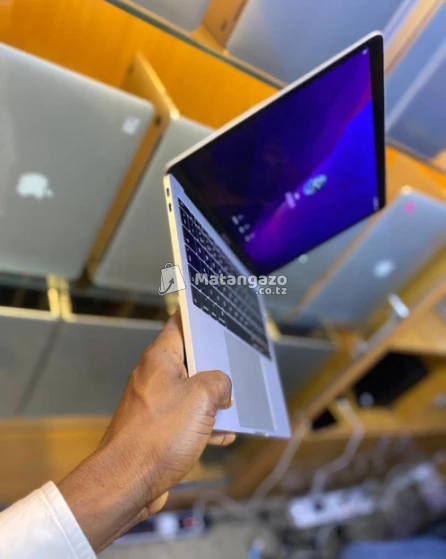 Apple Macbook Pro