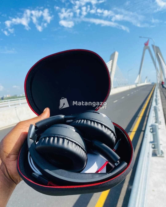Beats Solo Pro