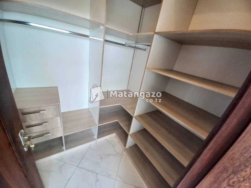 3 Bedrooms New Apartment For Rent Fully Furnished