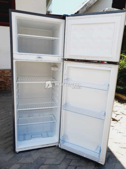 Boss Brand Friji 202litre