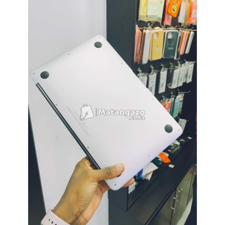 Apple Macbook Air