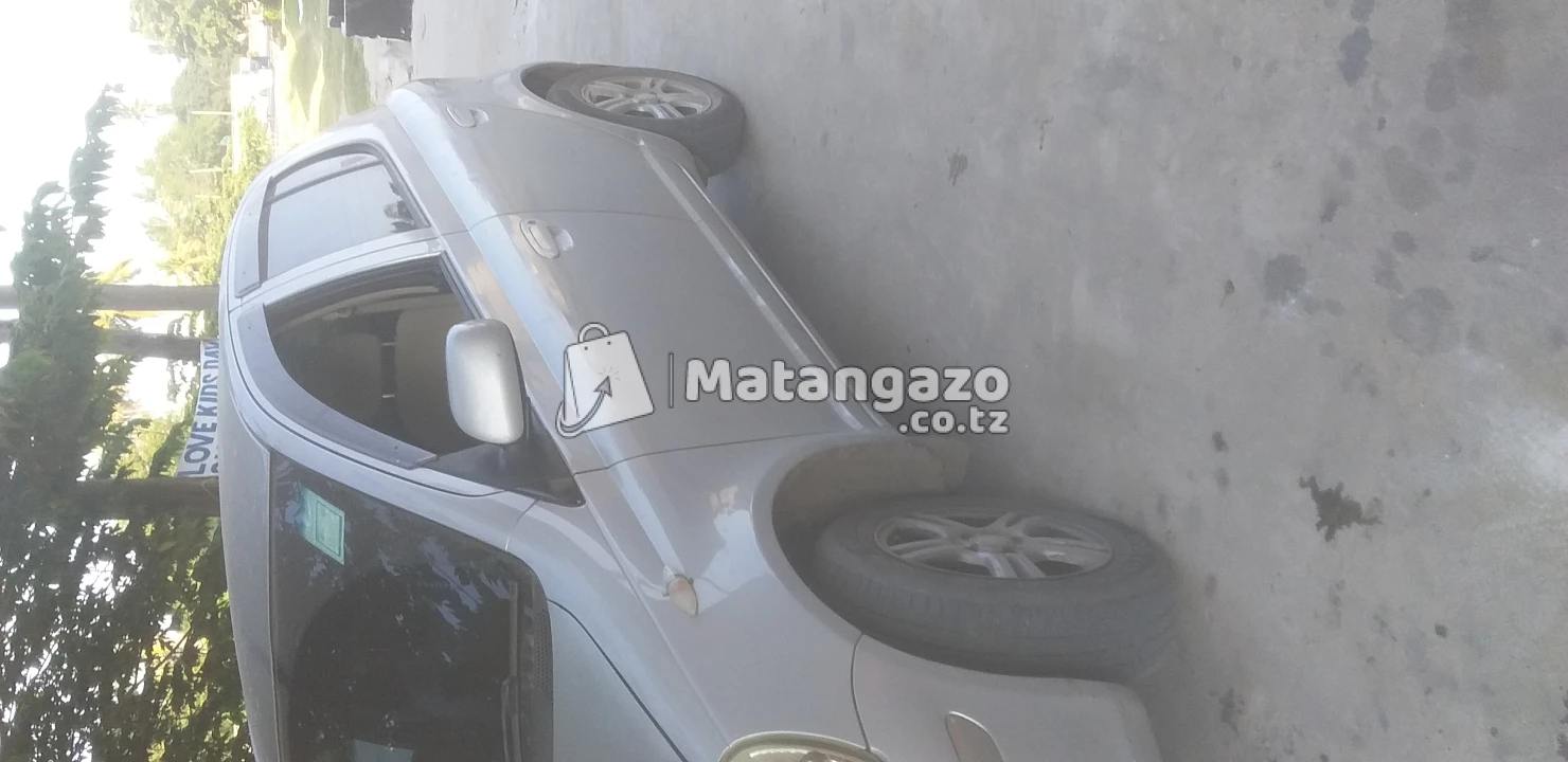 Toyota Vitz 2004
