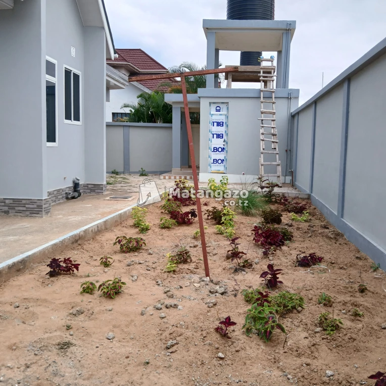 5BEDROOM HOUSE FOR RENT AT GOMBA ESTATES-NDURUMA