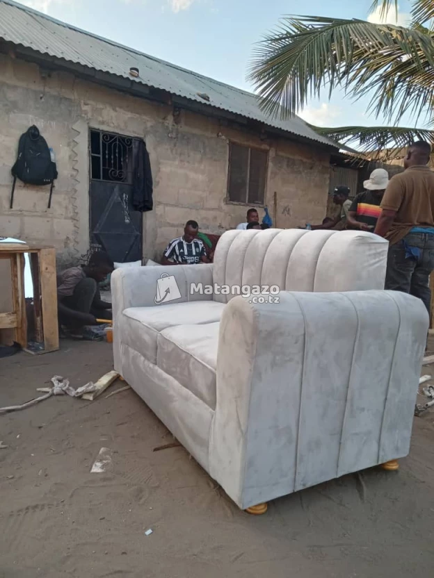 sofa mpyaa kabisa