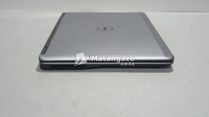Refurbished  Dell Dell Latitude E7440  8 GB RAM 500 GB HDD