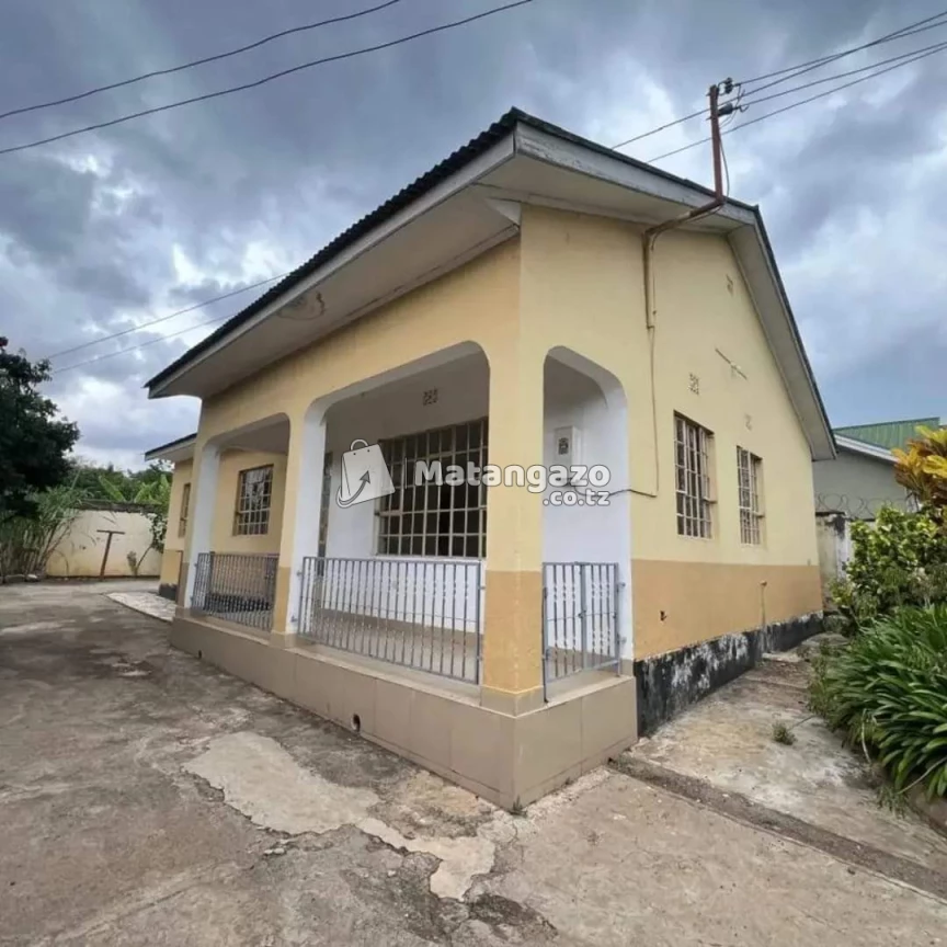 3BEDROOM HOUSE FOR RENT IN NJIRO