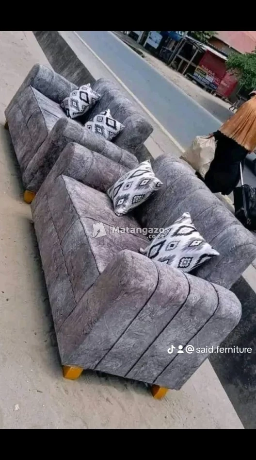 sofa mpyaa