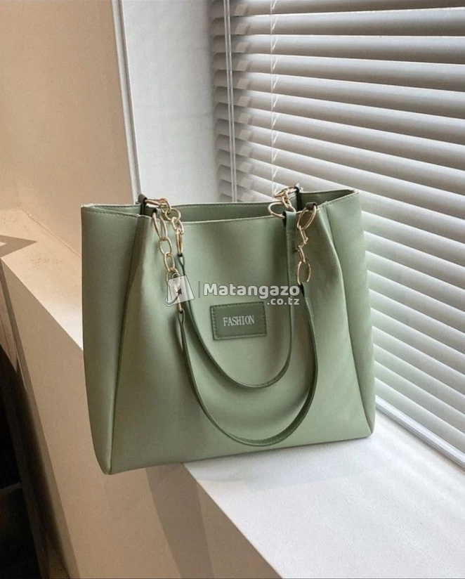 Tote bags