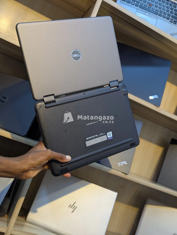 Refurbished    4 GB RAM 128 GB SSD