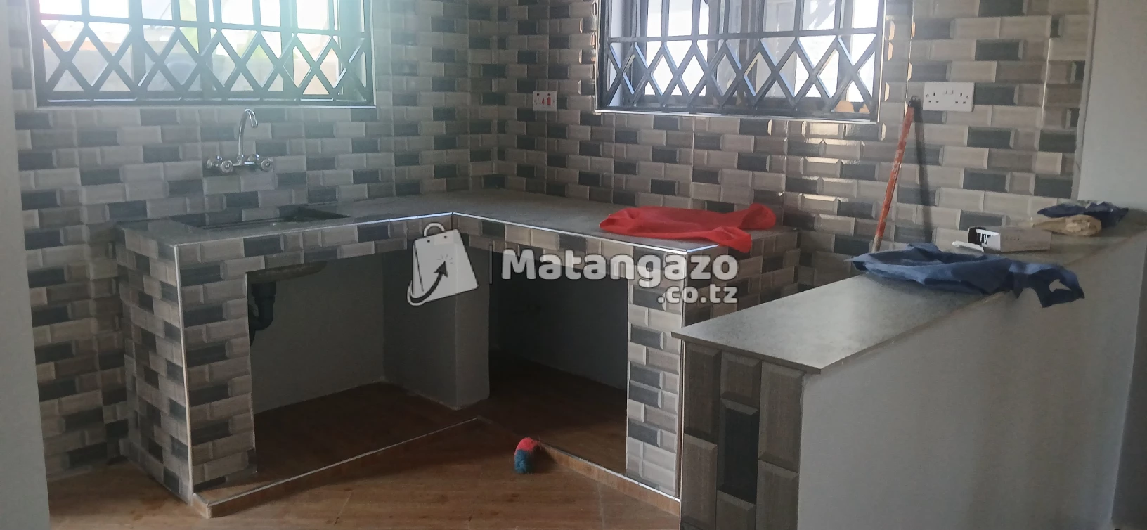 2BEDROOM APARTMENT HOUSE FOR RENT IN MOSHONO-ARUSHA