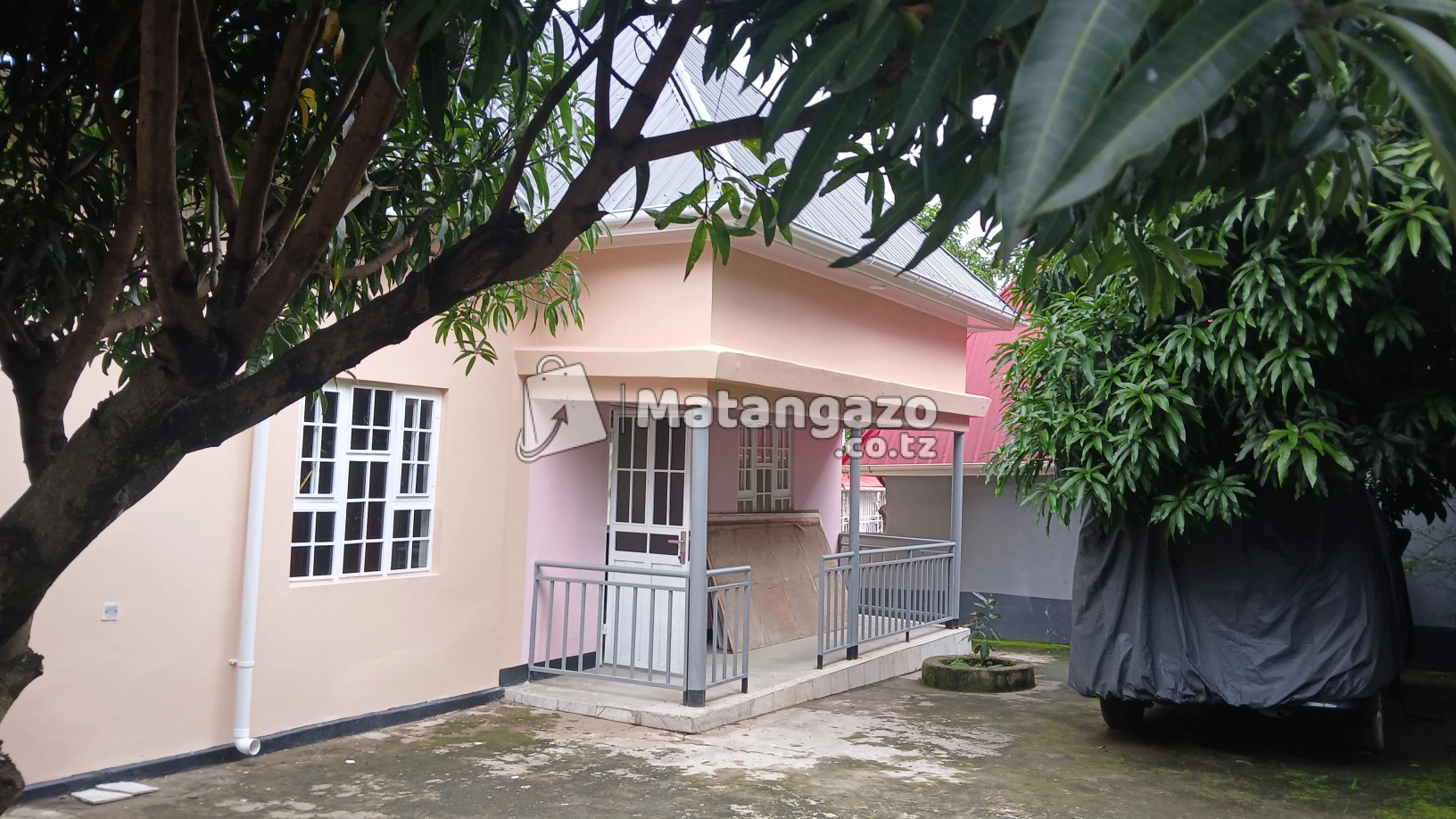 3BEDROOM COTTAGE HOUSE FOR RENT AT FIRE AREA-ARUSHA-TANZANIA